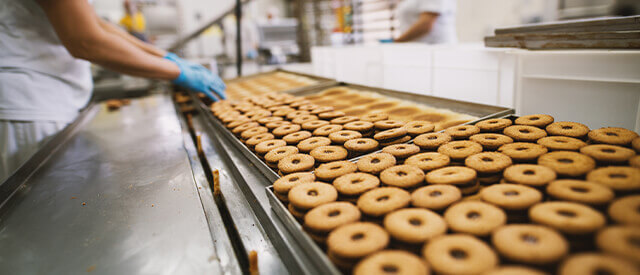 donuts on conveyor